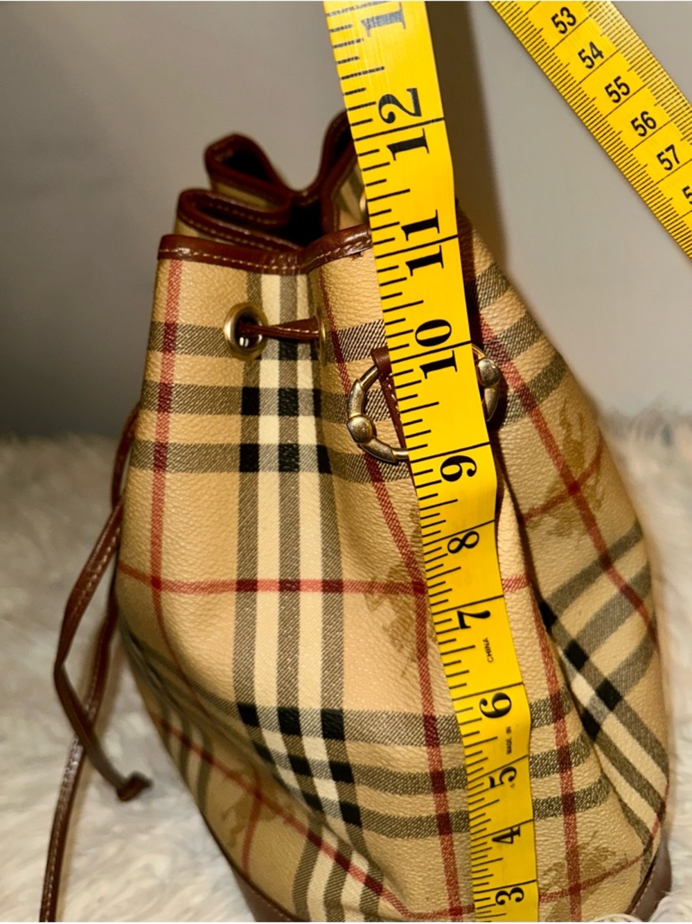 Burberry Beige Vintage Check Drawstring Hobo with Brown Leather Trim - Picture 9 of 11